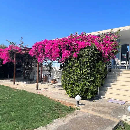 Holiday home Villino Blu By The Sea Gouves