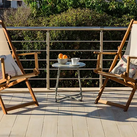 Villino Blu By The Sea Holiday home *